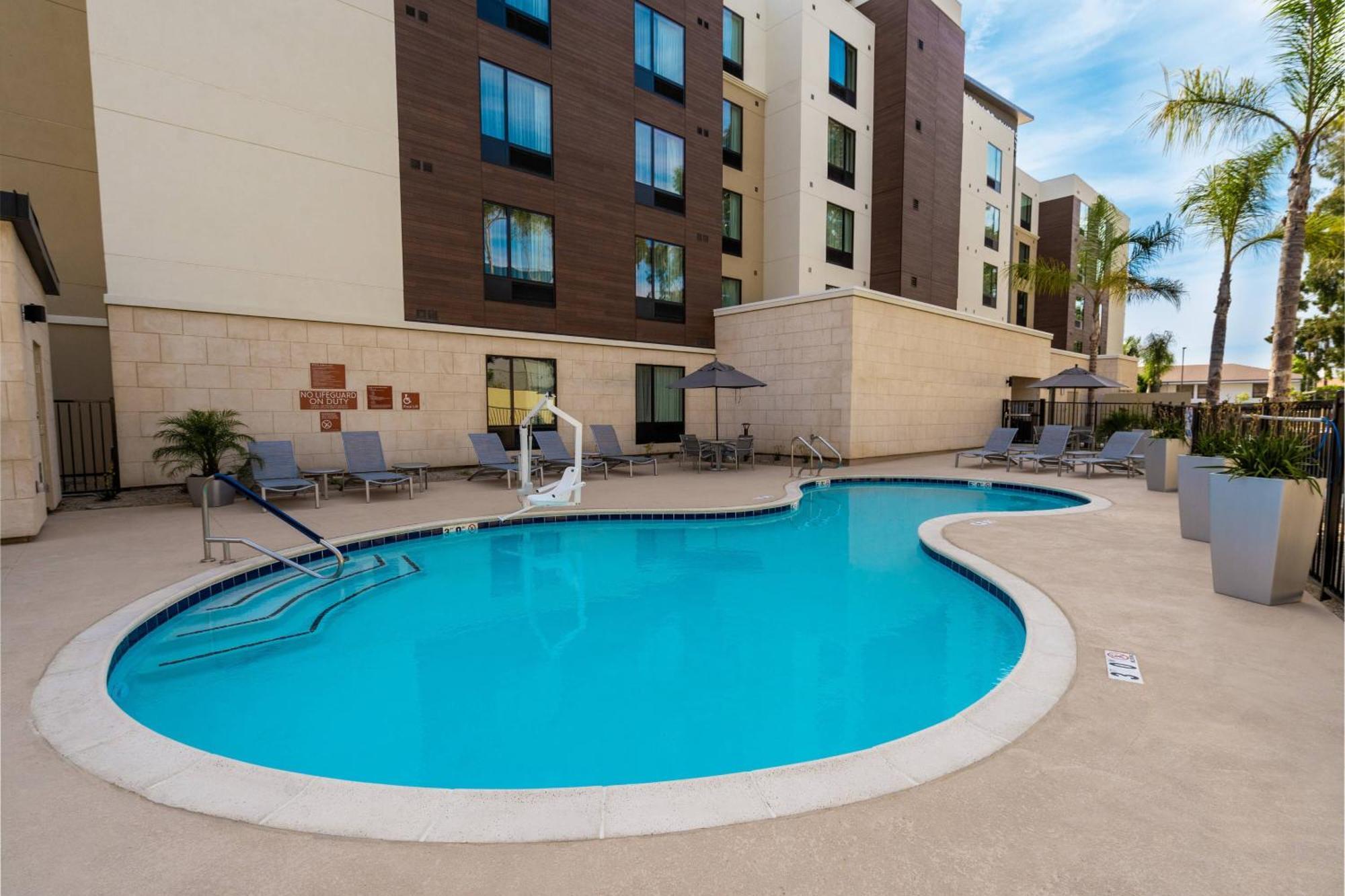 Towneplace Suites Irvine Lake Forest Exterior foto